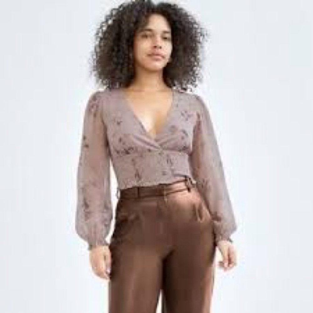 Aritzia Wilfred Genoa Crop Top mauve in Small - Picture 2 of 6